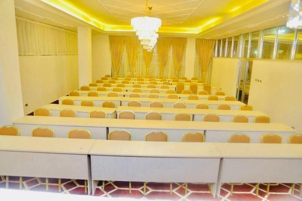 Cyan Hotel Addisz-Abeba Kültér fotó